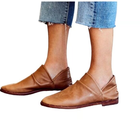 NEW BEEK Made In Mexico Leather Puffin Slip On Flats Saddle  for women 825 10j5 - Picture 1 of 8